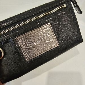 Coach Poppy Wrist Wallet Black